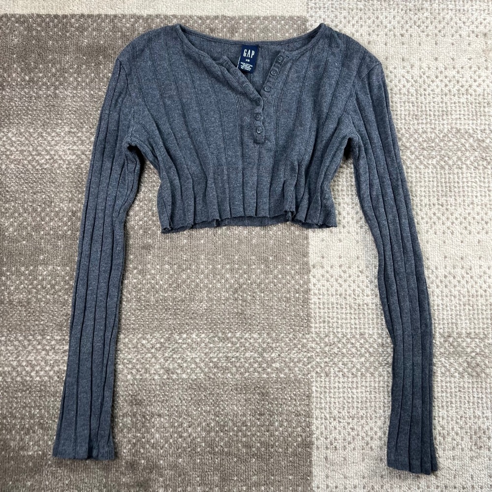 Y2K Gap Womens XS Gray Ribbed Henley Long Sleeve Cropped‎ Top 100% Cotton
